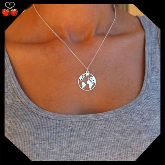 2/$25🍒 I 💗 EARTH Necklace - Picture 1 of 4